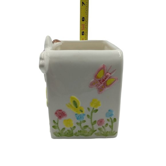 VTG Planter With Teddy Bear Chasing Butterflies In The Flowers - Picture 10 of 10